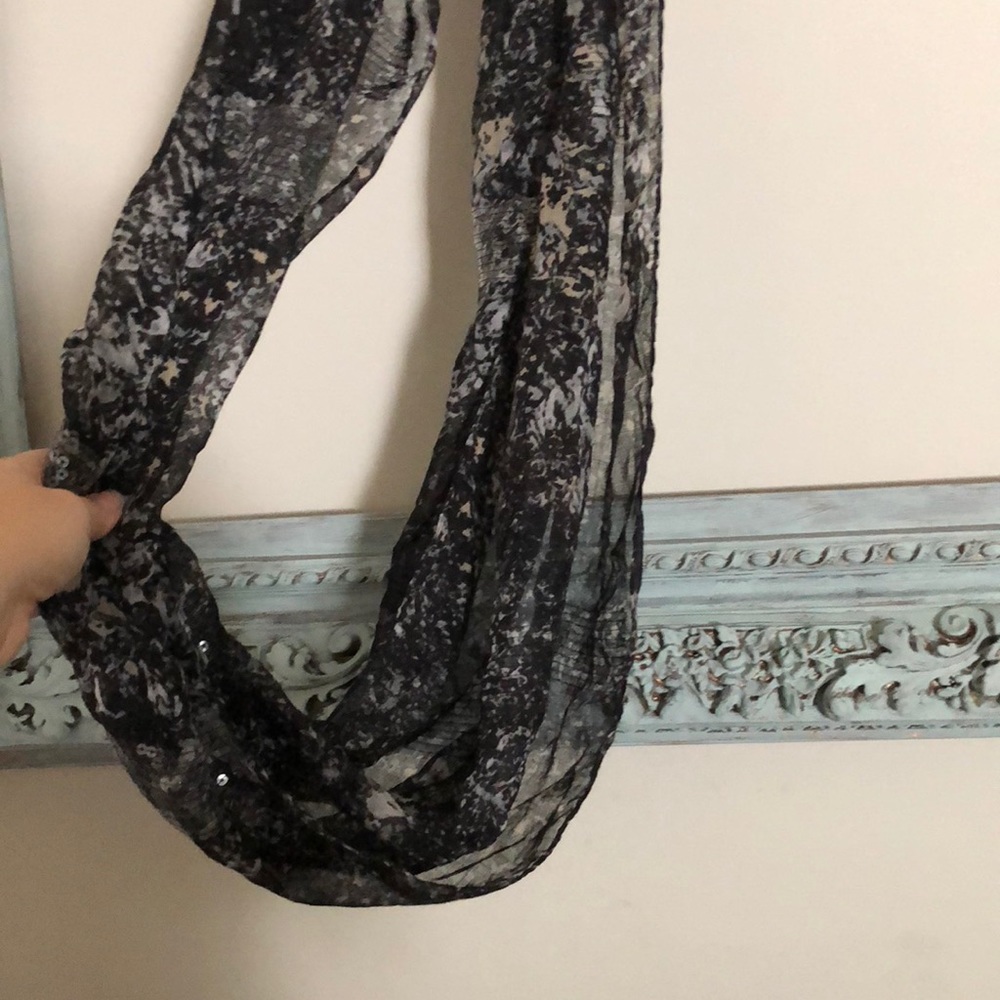 Infinity scarf - Picture 3 of 5